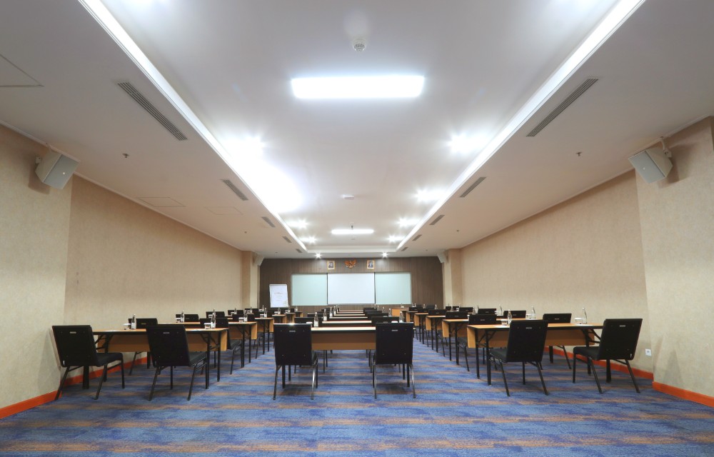 Grand Travello Hotel Bekasi