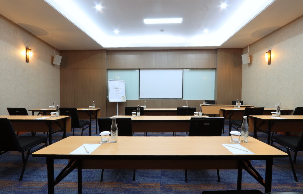 Grand Travello Hotel Bekasi