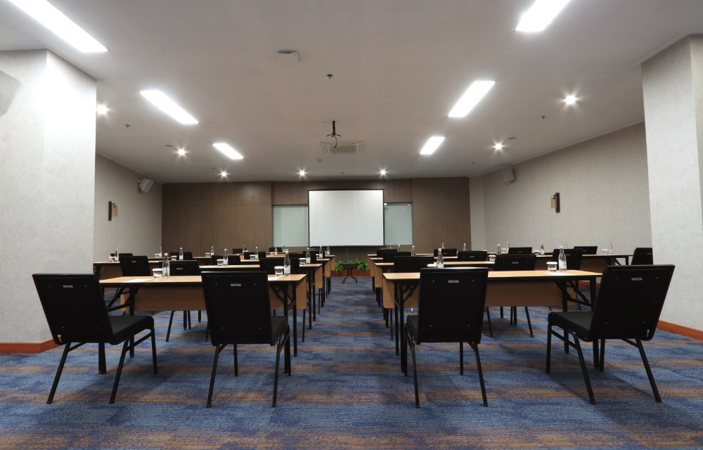 Grand Travello Hotel Bekasi