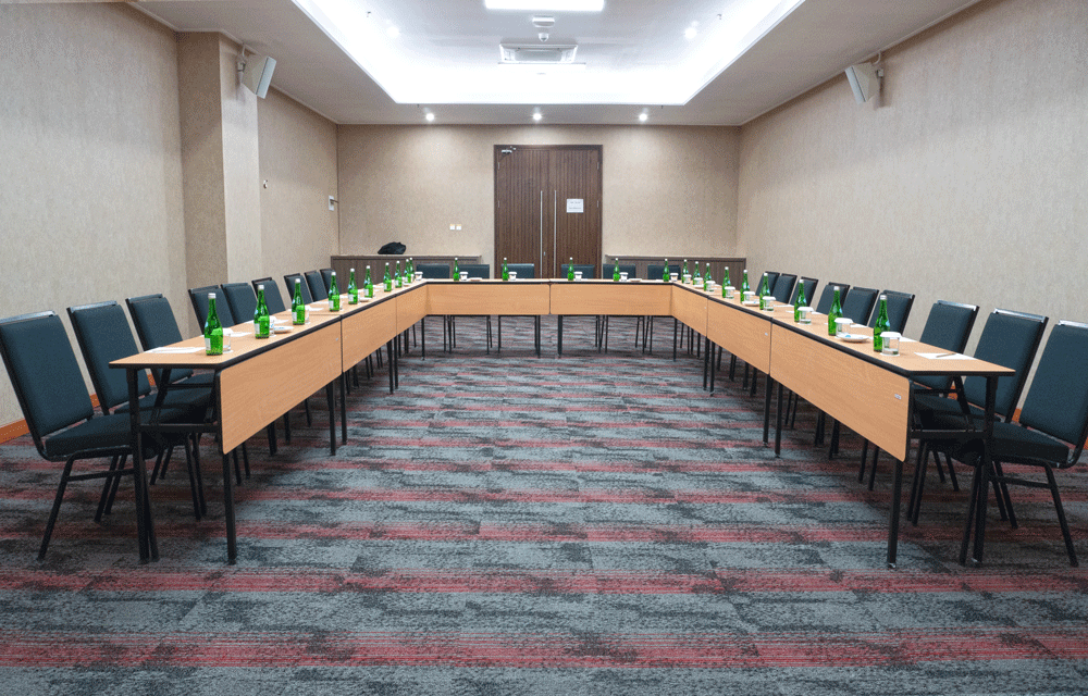 Grand Travello Hotel Bekasi